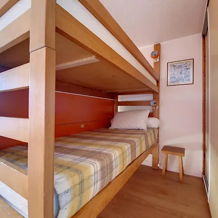 Au Pied Des Pistes Avec Balcon, Lumineux Et équipé - Fr-1-344-996
